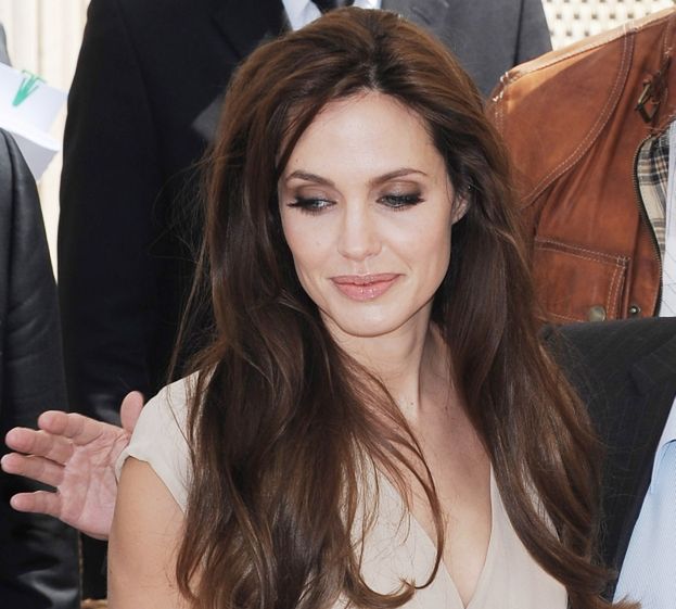 Jolie: "Cieszę się, że nie umarłam młodo"