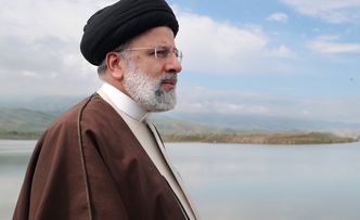 Helikopter z prezydentem Iranu miał wypadek. "Telewizja nadaje modlitwy"