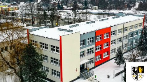 Śląskie. SP 9 i SP 10  w Tarnowskich Górach przeszły kompleksową termomodernizację.