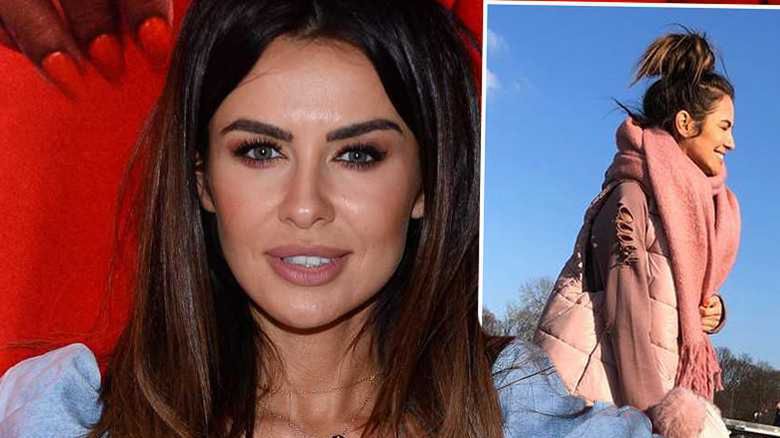 Natalia Siwiec z córeczką na spacerze