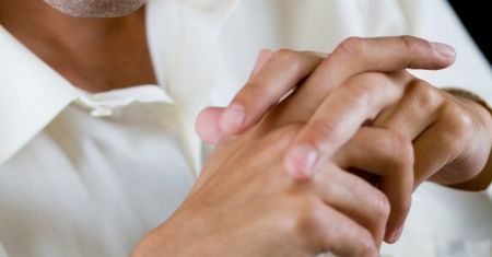 Długość palca wskazującego ma związek z ryzykiem raka prostaty