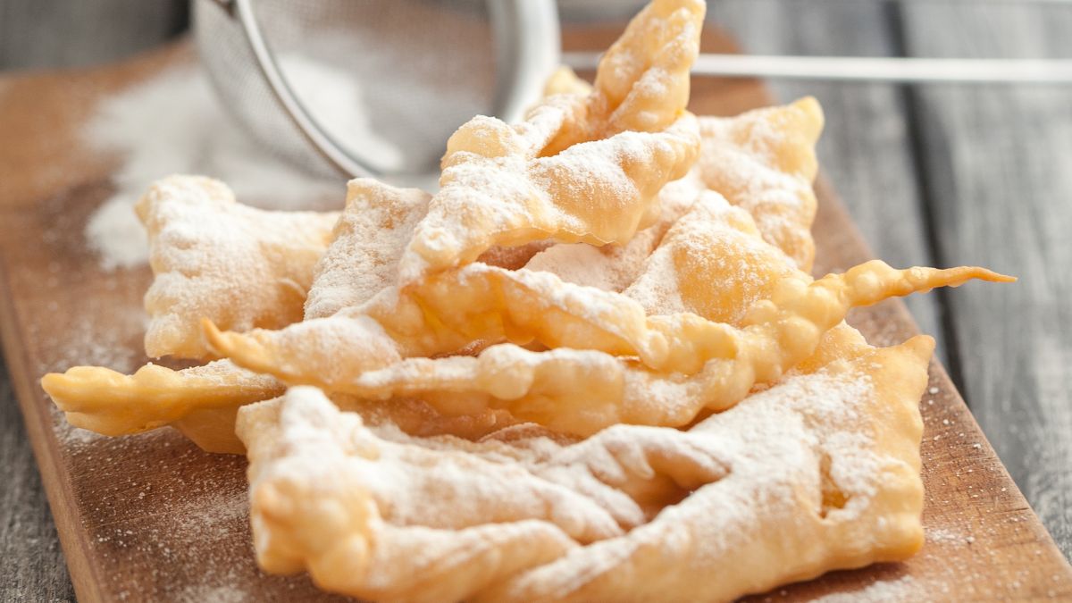 Szybkie faworki, stworzone przy pomocy sprytnego triku