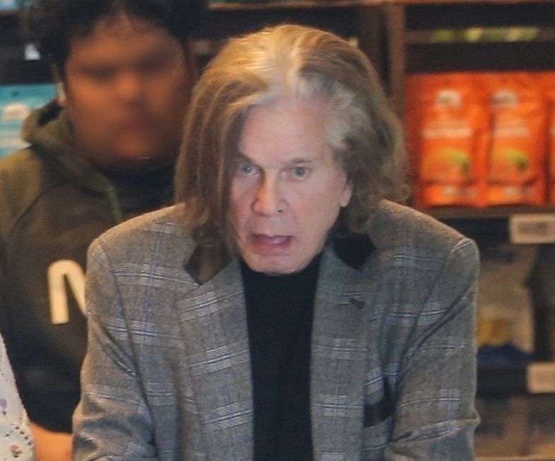 Zmizerniały Ozzy Osbourne na zakupach