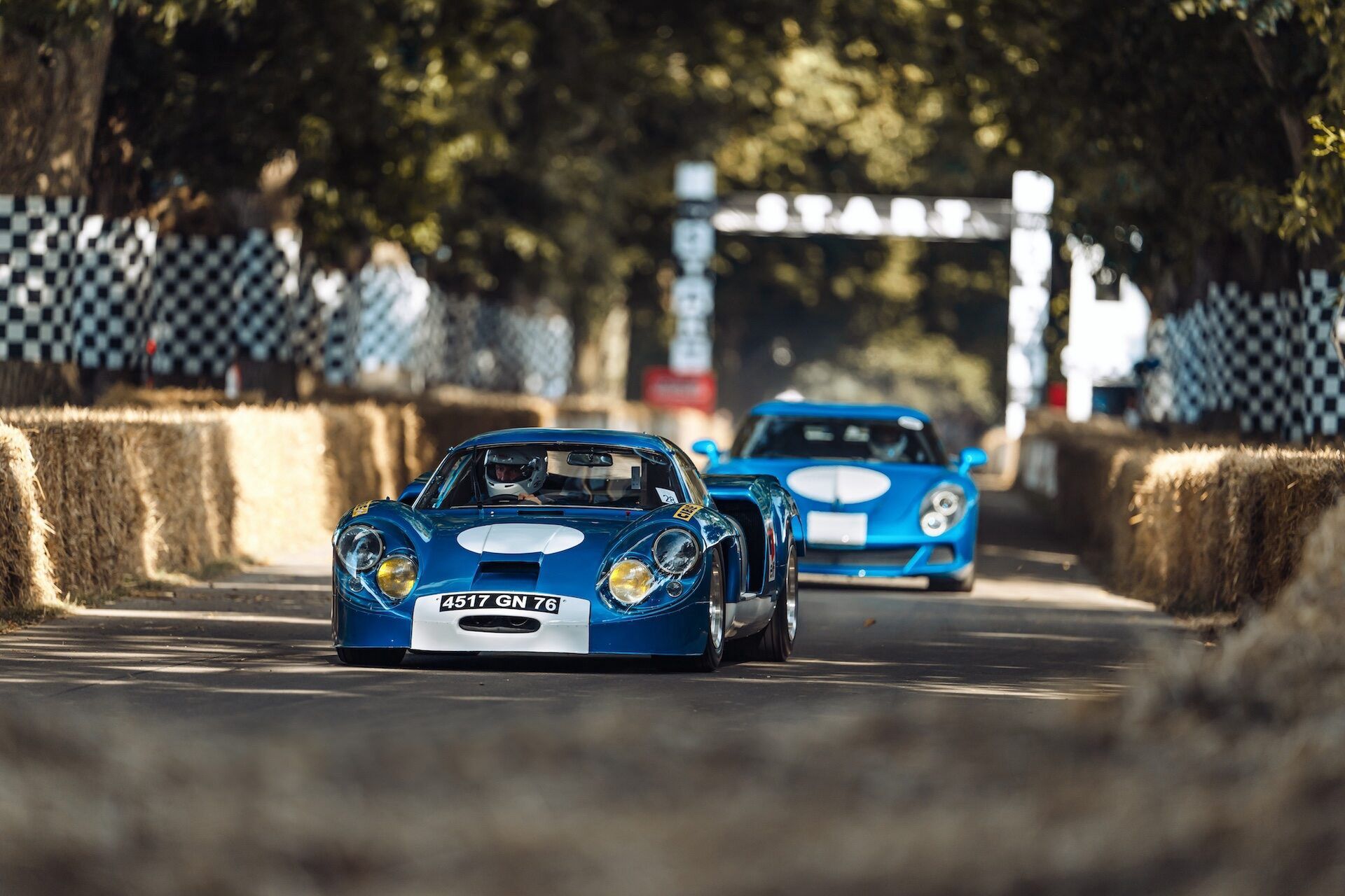AGTZ Twin Tail w Goodwood