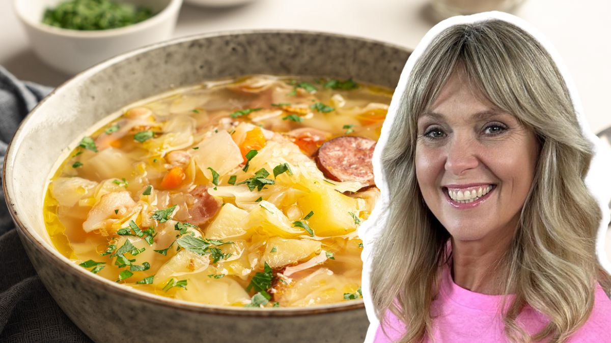 Ewa Wachowicz robi kapuśniak w swoim stylu