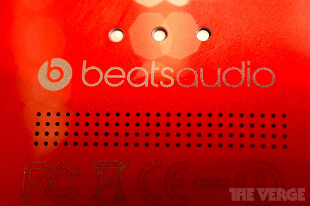 Pięciocalowy HTC z ekranem Full HD i czterordzeniowym Snapdragonem - oficjalnie 10