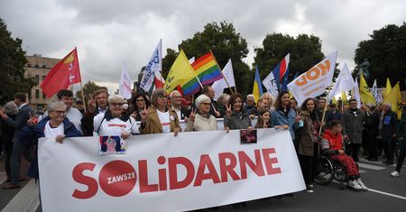 Marsz Porozumienia w Gdańsku. Borusewicz: Jeżeli uważają, że nogi nas zabolą, to się mylą