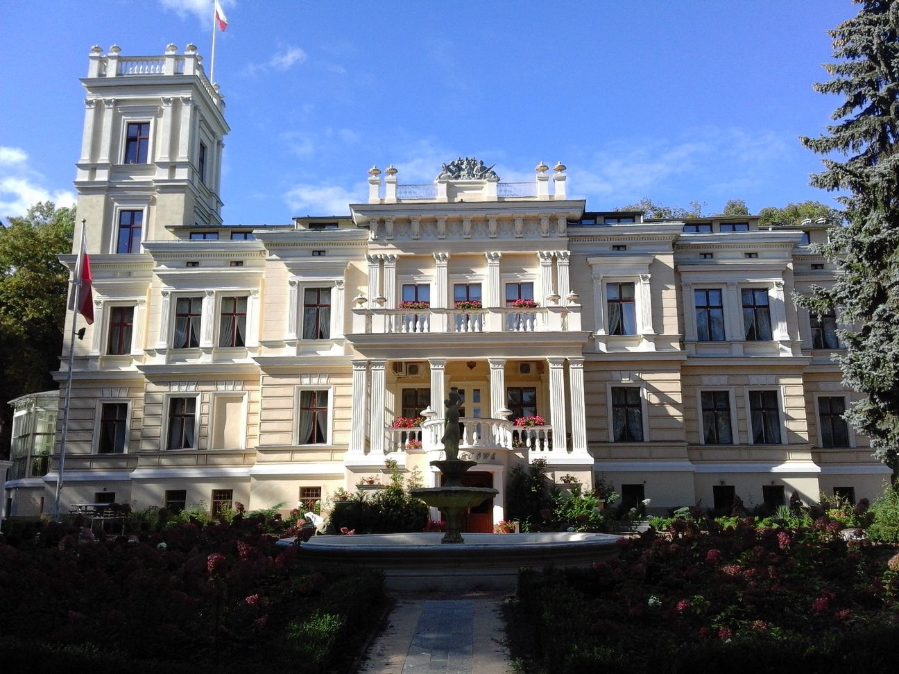 Samsung Galaxy J1 - test i recenzja smartfona za mniej niż 400 zł 40