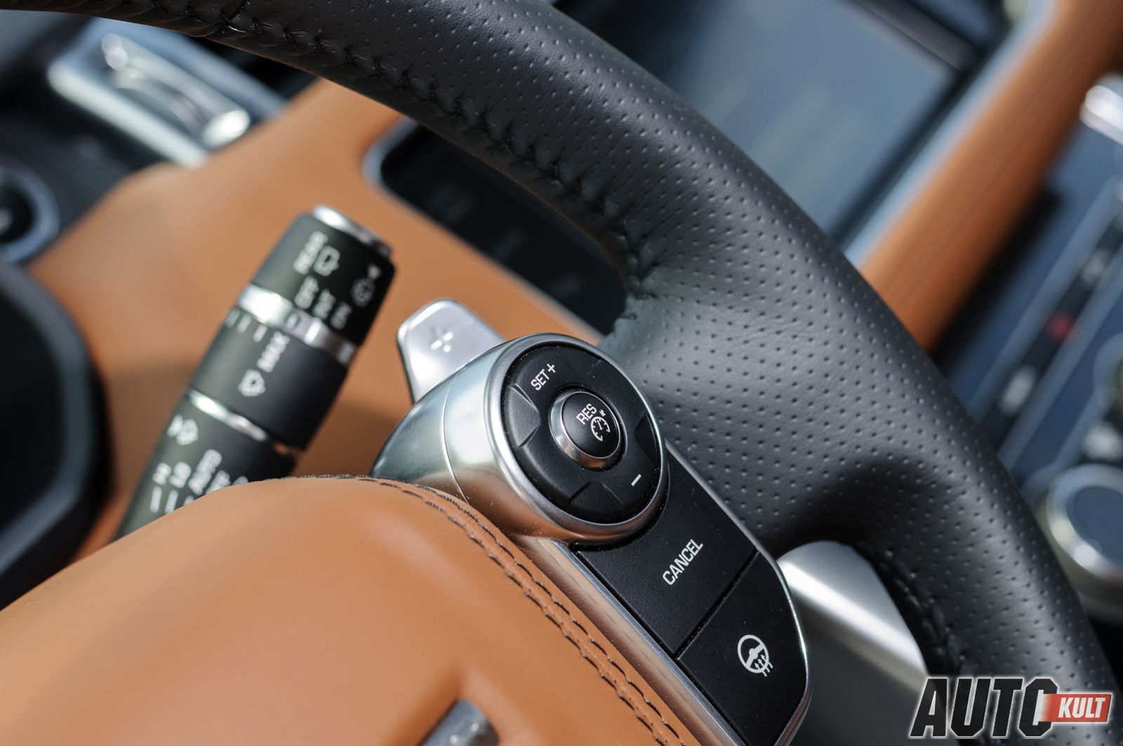 Range Rover Sport 4,4 SDV8 HSE Dynamic - test [galeria zdjęć] 22