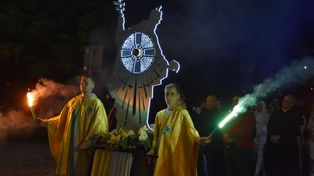 Winobranie 2026. Ulicami miasta przeszedł orszak św. Urbana I - patrona Zielonej Góry. To coroczna tradycja, która wzbudza zainteresowanie.