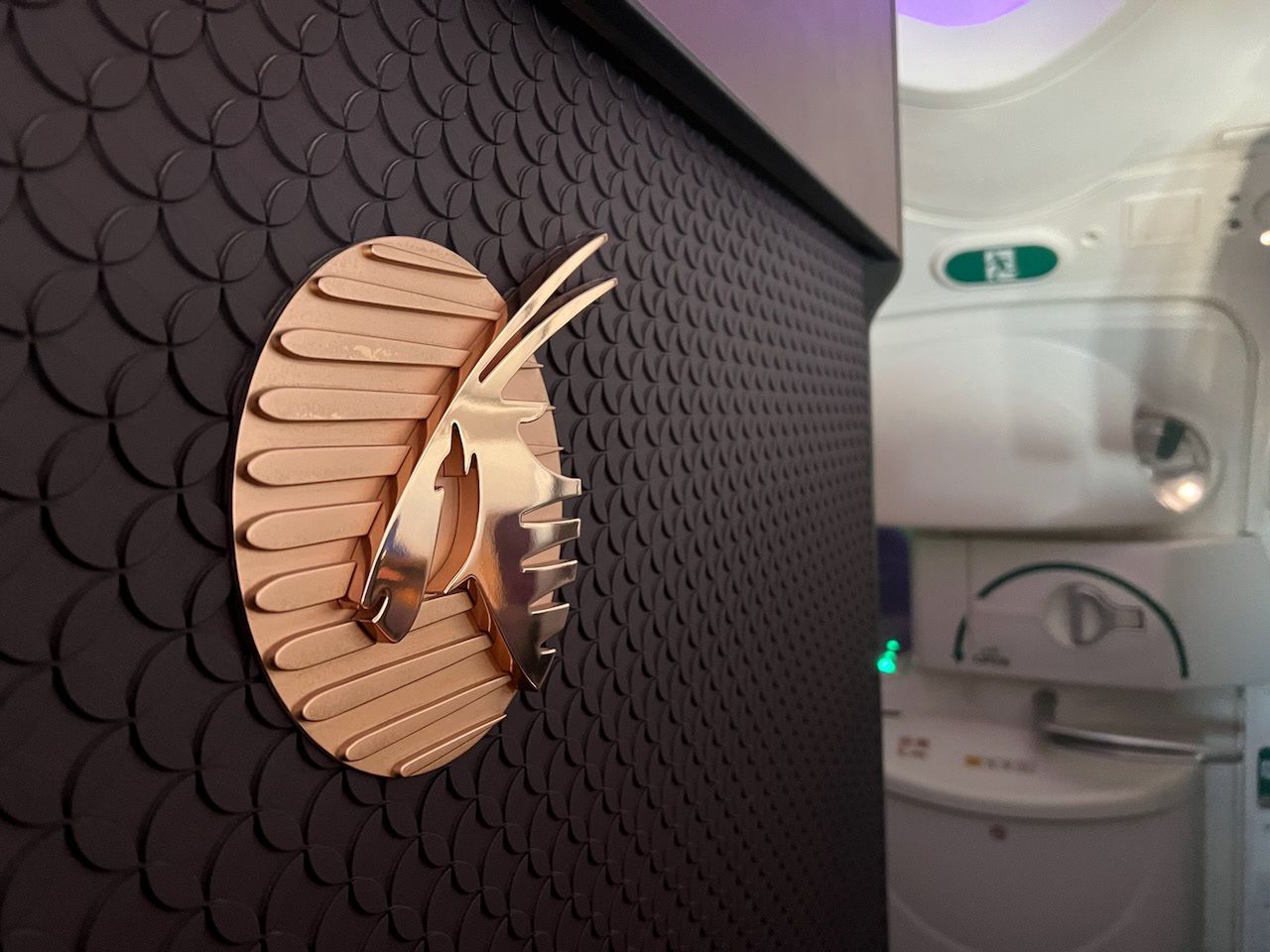 Oryks arabski w logo Qatar Airways