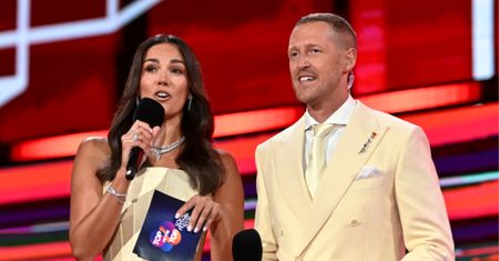 Wpadka na żywo w Sopocie. Paulina Krupińska musiała wkroczyć do akcji. "Wszystko mi POPSUŁ"