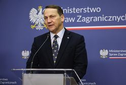 Sikorski uderzył w polską prawicę. "Nie bronią suwerenności"