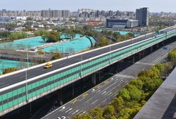 Szanghaj odcięty od świata. "Ludzie uziemieni w mieszkaniach"