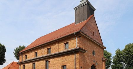 Proboszcz zrzucił sutannę. Szok w parafii. Wieś huczy od plotek