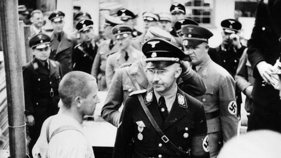 Heinrich Himmler wizytujący KL Dachau w 1936 r.