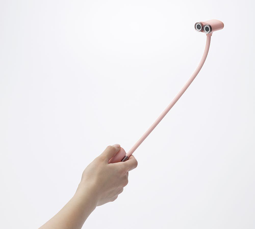 Kamera Oppy – pomysłowe połączenie selfiesticka i statywu 3