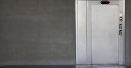 Nie będzie windy w każdym bloku. Rząd zostawi furtkę