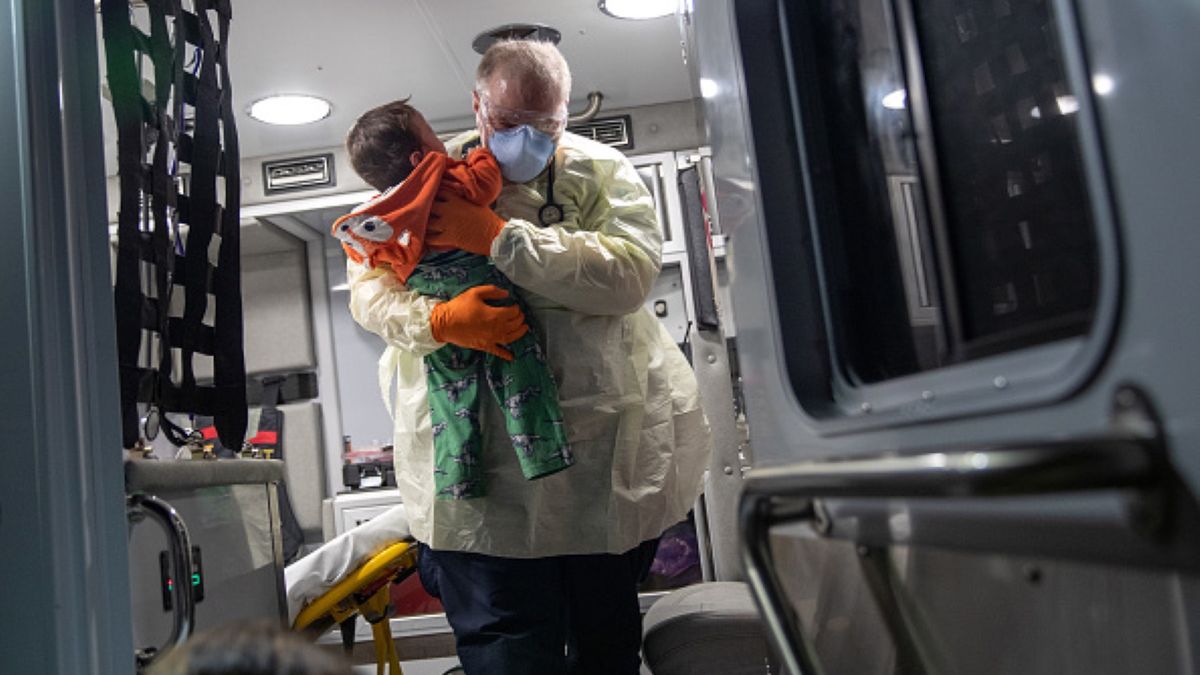 Rząd Wielkiej Brytanii zdecydował, że nie będzie przeprowadzać masowego szczepienia dzieci. Znamy powód 