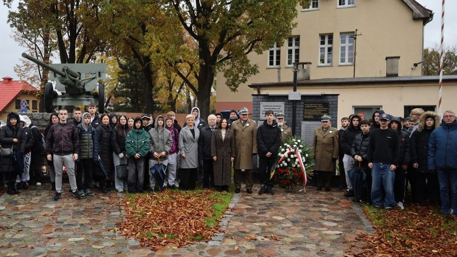 Generał Sławomir Owczarek z kolejną wizytą w Pleszewie