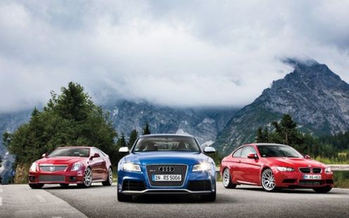 Audi RS5 vs. BMW M3 vs. Cadillac CTS-V Coupe | Wideo porównanie
