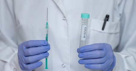 Szczepionka na MERS skuteczna u myszy. Daje nadzieje na efektywną walkę z COVID-19