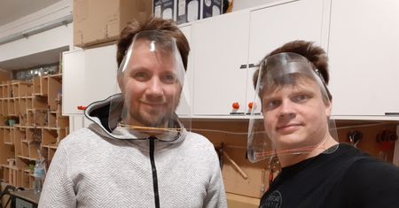 Mają ratunek dla setek lekarzy. Do produkcji sprzętu brakuje im tylko jednego