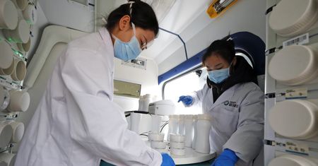 Koronawirus: Czy jest możliwy koniec epidemii?