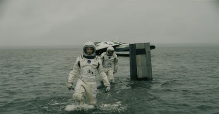 NASA: Życie na planetach krążących wokół czarnych dziur