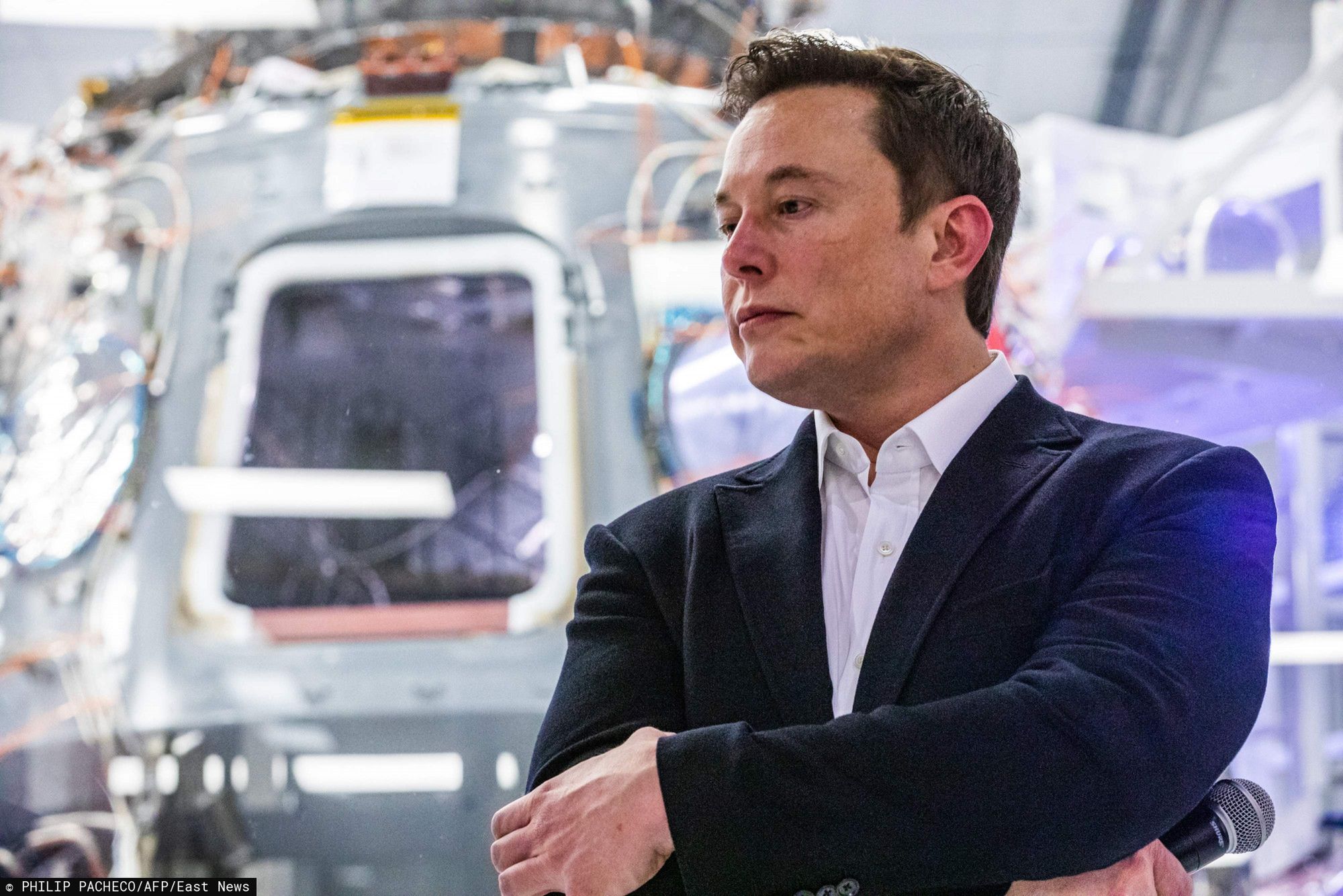 Elon Musk pracuje nad "UFO na patyku" 