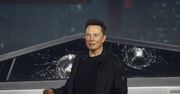 Elon Musk zapowiedział nowy produkt. CEO SpaceX zajmie się produkcją koszulek przedstawiających pęknięte szkło