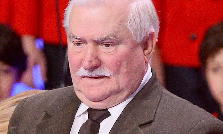 Lech Wałęsa zadziwił cały kraj. Tak ubrał się na pogrzeb zamordowanego prezydenta Gdańska