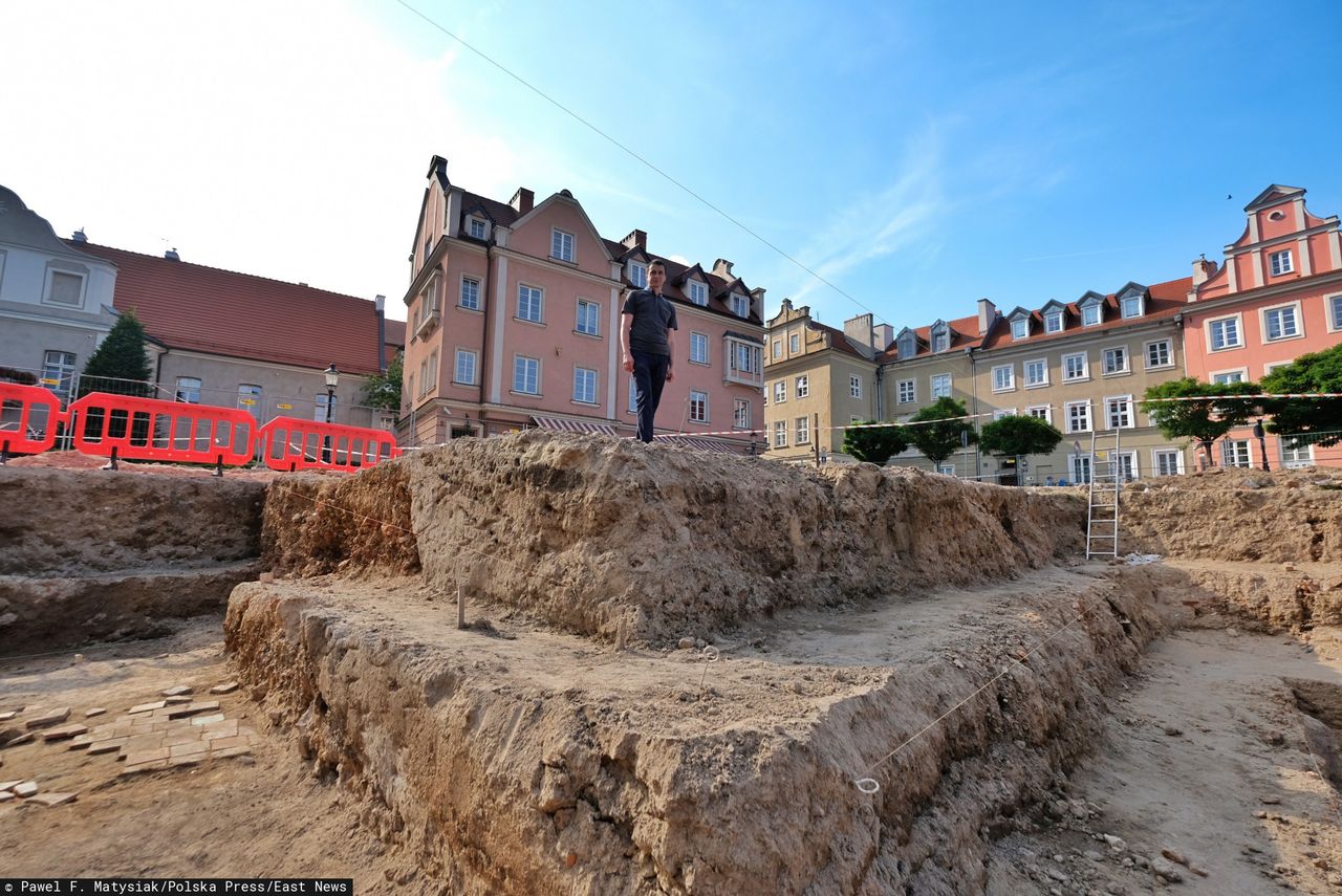 Archeolodzy natrafili na "niezwykle cenne znalezisko" w Poznaniu. Szukali śladów jednego z największych kościołów