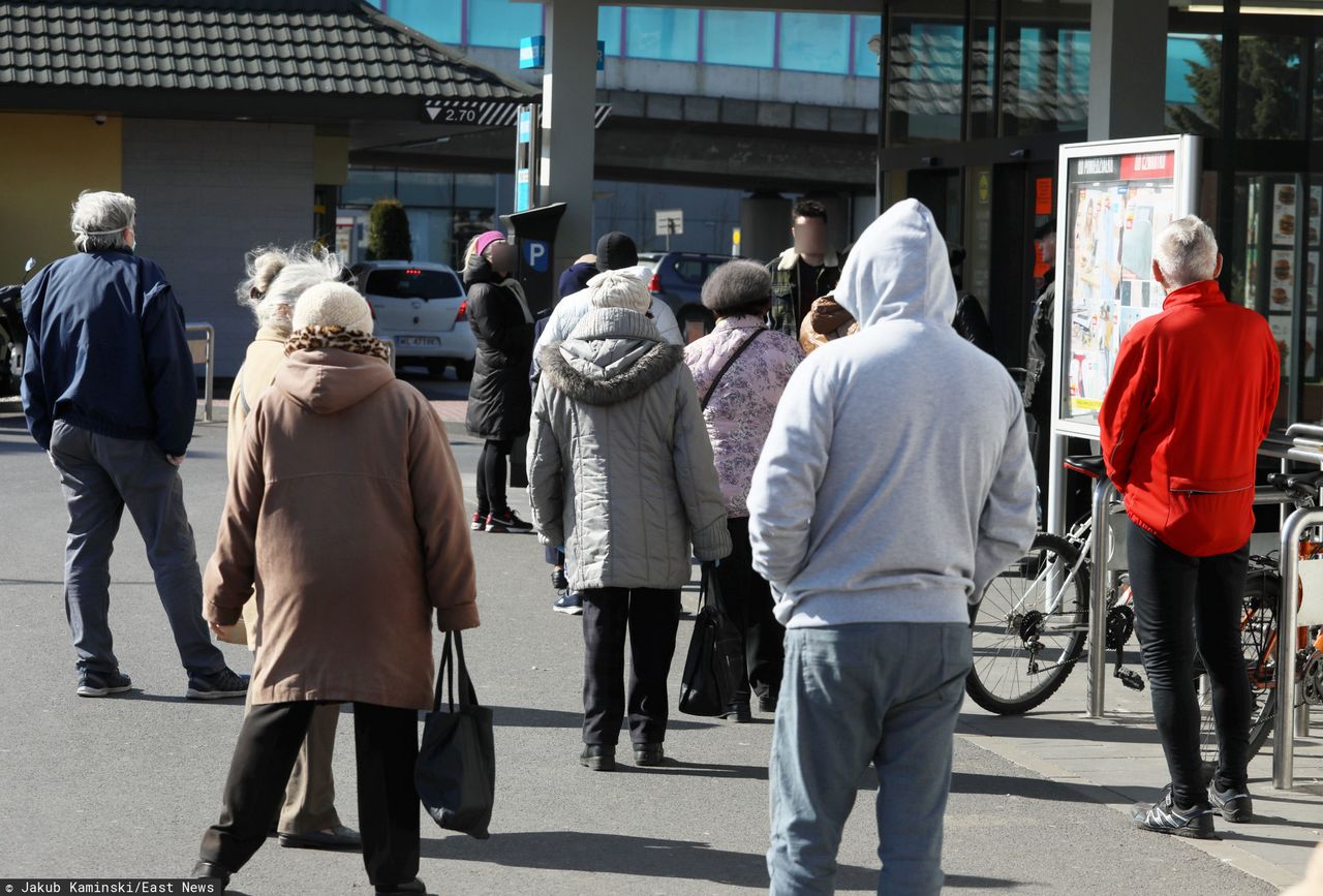 Koronawirus jeszcze groźniejszy? "Opieramy się na nieaktualnych modelach"