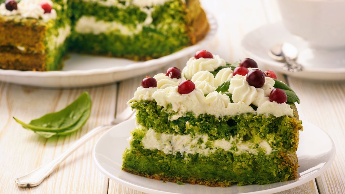 Ciasto leśny mech. Jak zrobić pyszne ciacho ze szpinakiem?