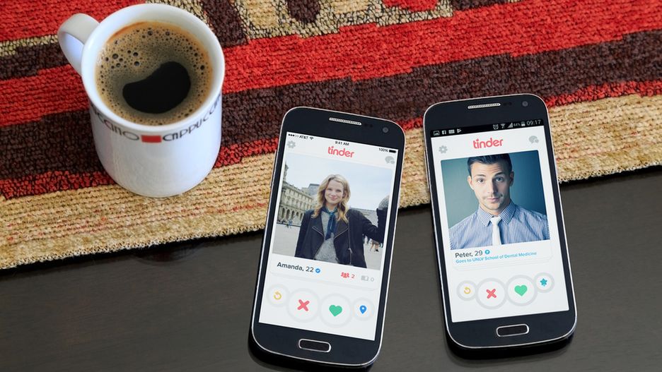 Nowy serial na Tinderze. 