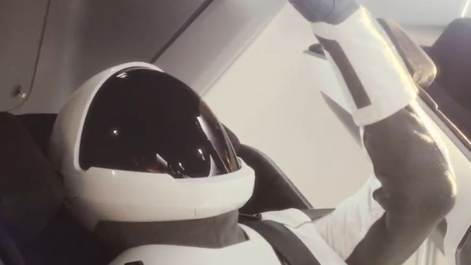 Zobacz symulację pierwszego lotu załogowego SpaceX.