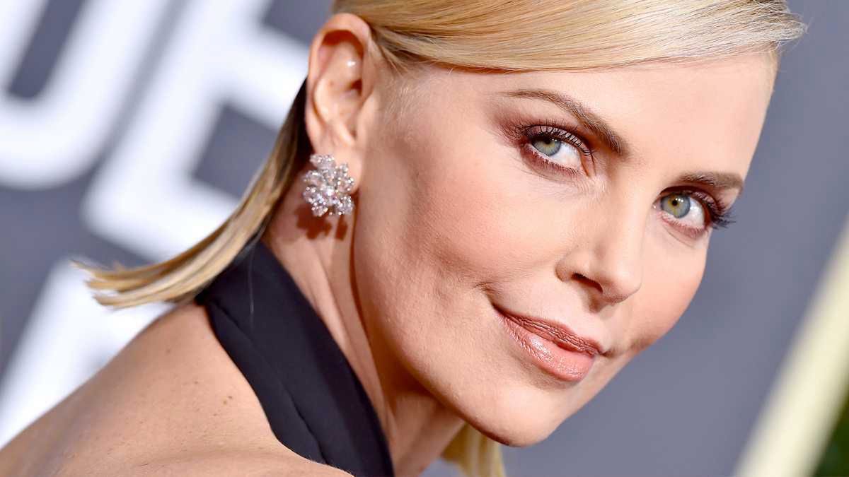 Charlize Theron pokazała transseksualną córkę. Aż ciężko uwierzyć, że August urodziła się chłopcem