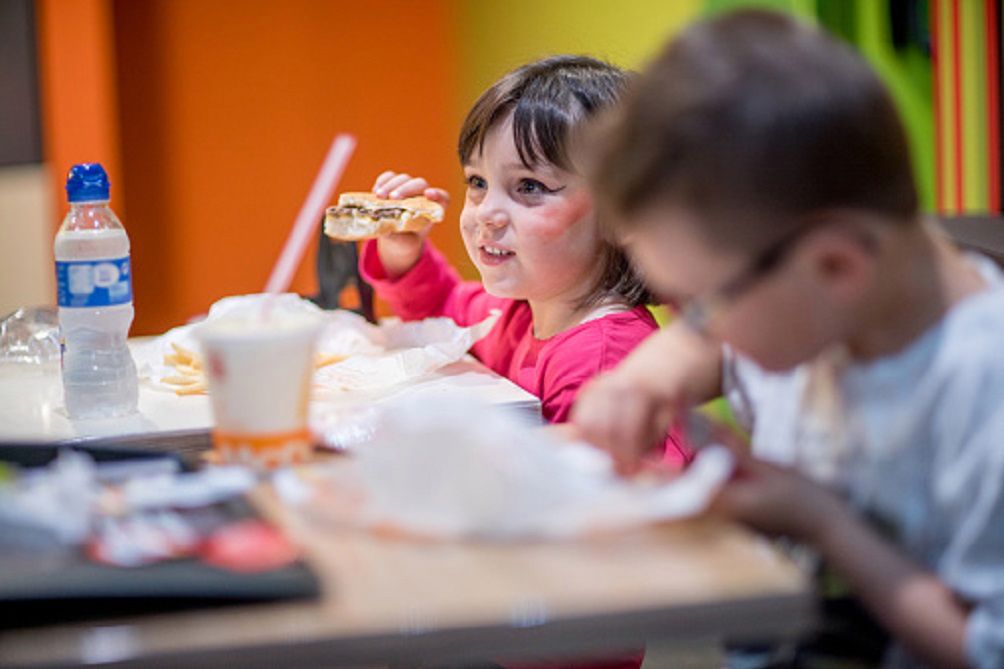 Koniec wycieczek do McDonalda. Rodzice zabrali głos 