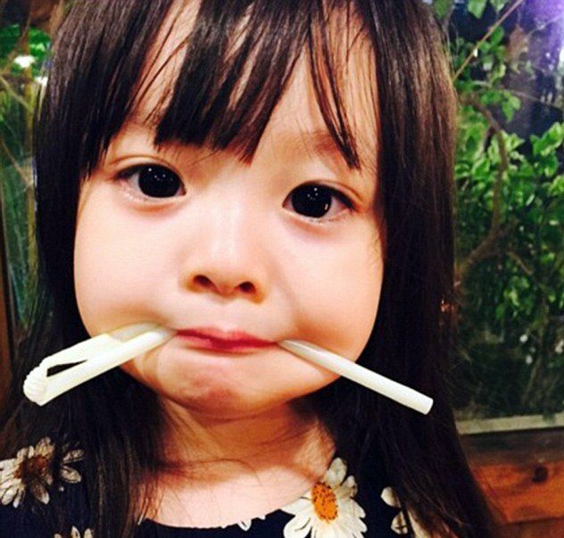 "Hybrydowa" trzylatka podbija sieć. Internet oszalał