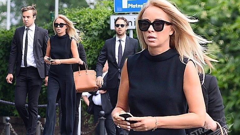 Joanna Przetakiewicz z synami na pogrzebie Jana Kulczyka. Zdjęcia