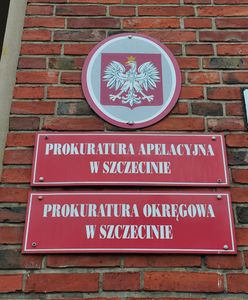 Dwóch mężczyzn straciło nogi. Wypadek w szczecińskiej fabryce