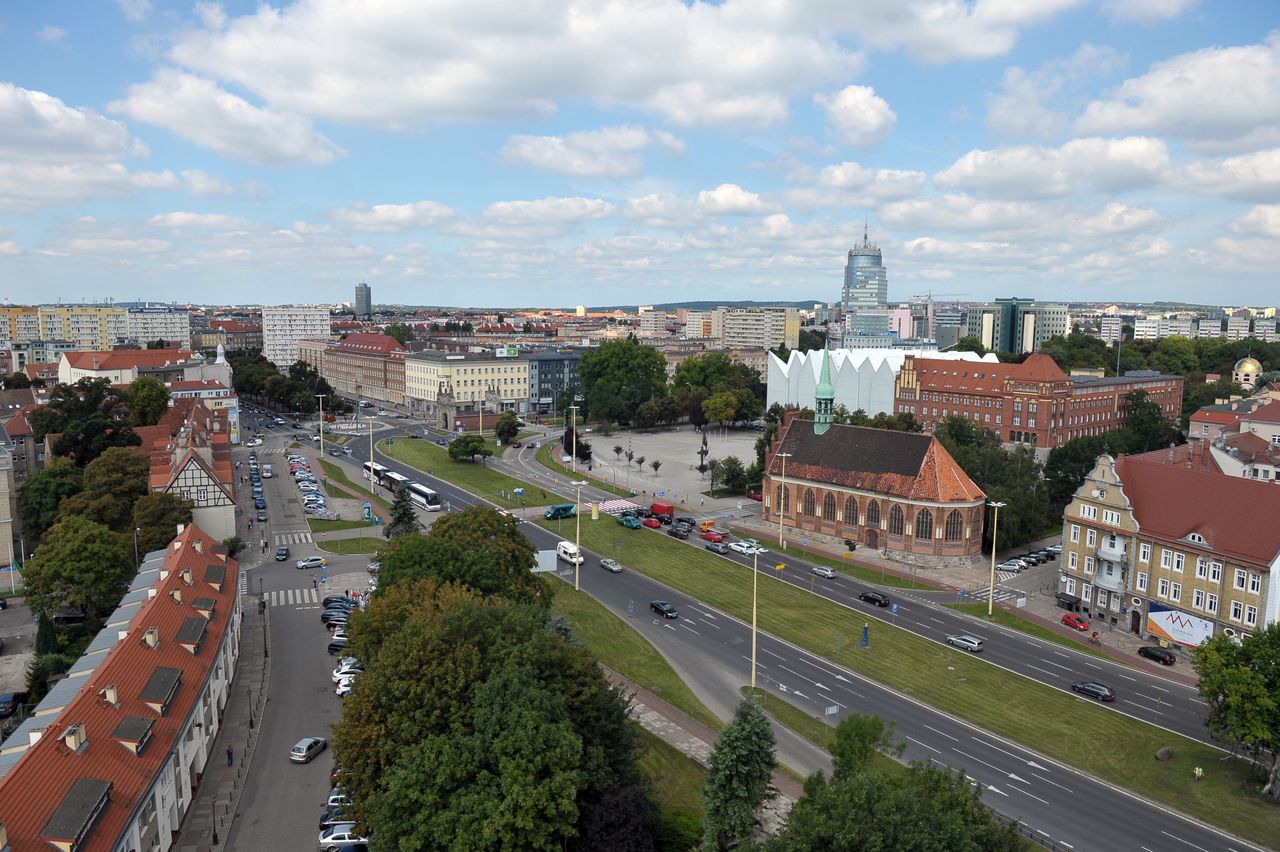Szczecin: Bierut, Gomułka i Chruszczow pozbawieni honorowego obywatelstwa miasta