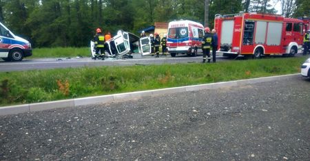 Tragiczny finał zderzenia z cysterną. Nie żyje półtoraroczne dziecko
