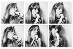 Zdjęcie z bananem w obronie sztuki. Matylda Damięcka wsadziła kij w mrowisko