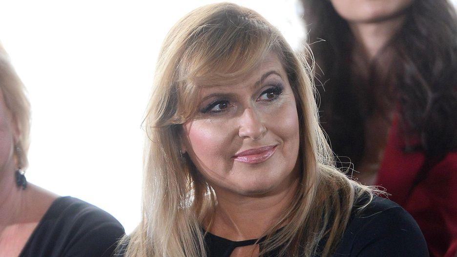 Katarzyna Skrzynecka podaje przepis na fit sałatkę