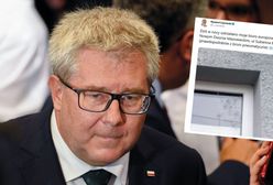 Europoseł PiS Ryszard Czarnecki: w nocy ostrzelano moje biuro w Nowym Dworze Mazowieckim