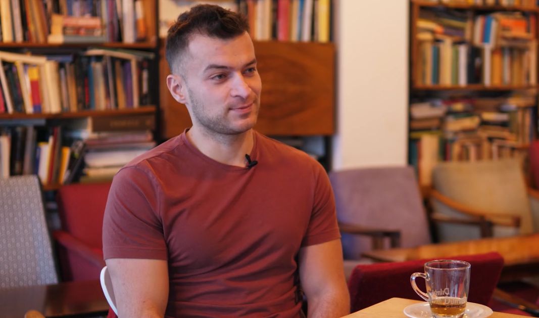 Prolog: Jakub Małecki. Miał zostać kulturystą, został pisarzem