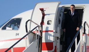 Premier wracał z pogrzebu rządowym samolotem. KPRM potwierdza