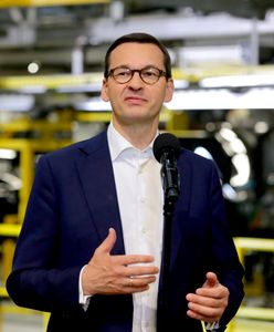 Morawiecki tłumaczy się z podróży nad morze. "Nie latałem helikopterem na działkę"